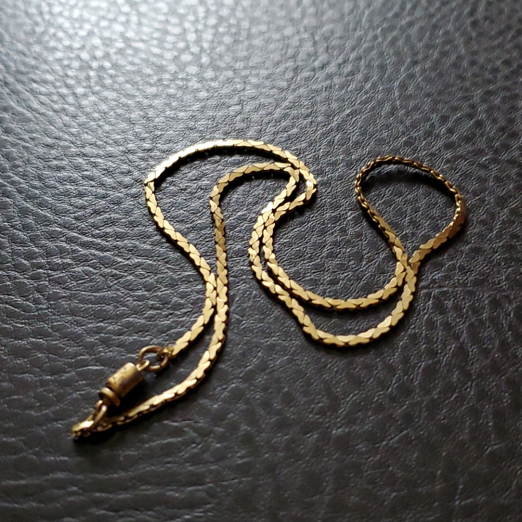Vtg Necklace
